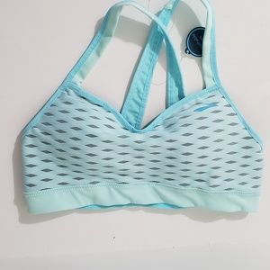 Brooks Tabata Pullover Sports Bra